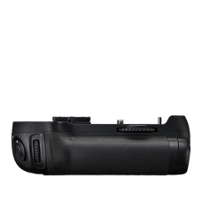 Универсальный батарейный блок MB-D12 для D800 и D810