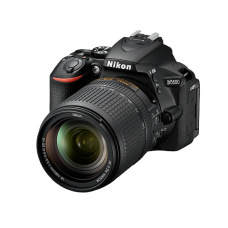 D5600 Kit AF-S DX 18-140mm f/3.5-5.6G ED VR