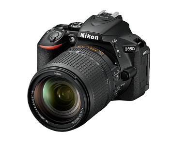 D5600 Kit AF-S DX 18-140mm f/3.5-5.6G ED VR